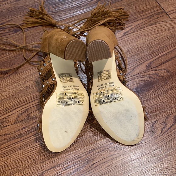 Faux Suede Fringed Chunky Heels - Picture 4 of 5